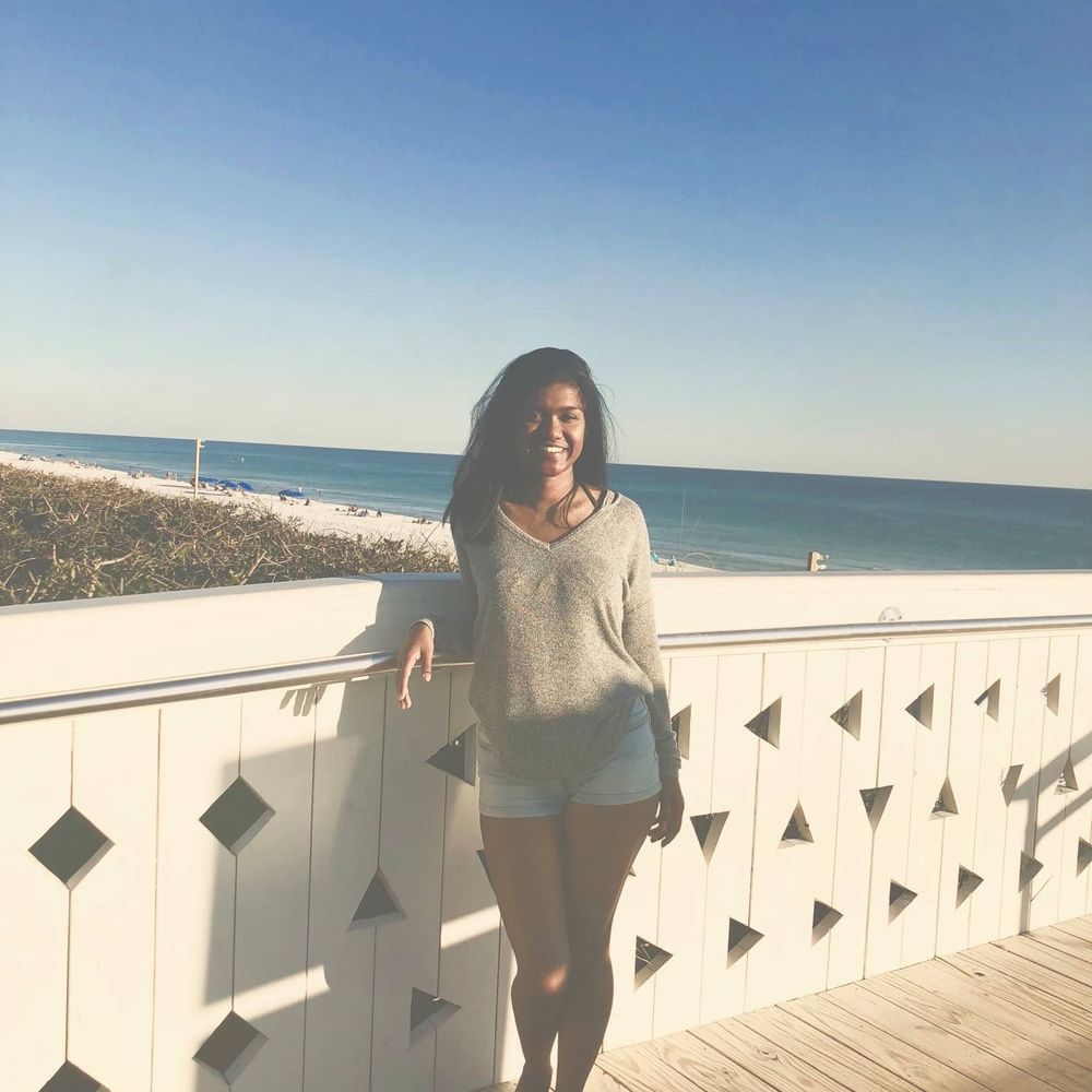 Meet your Posher, Rebecca